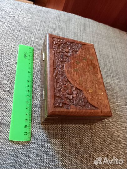 Шкатулка дерево красивая (в резерве )