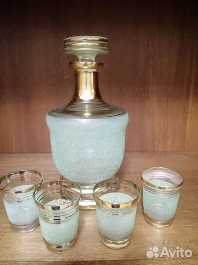 Графинчик и 4 рюмки под водочку - ретро СССР 50-х