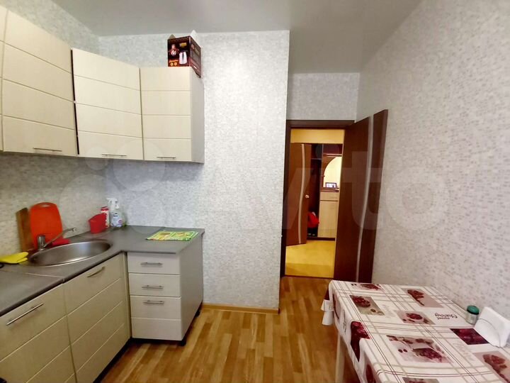 2-к. квартира, 57 м², 7/12 эт.