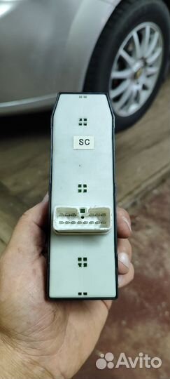 Блок управления стеклоподъёмниками