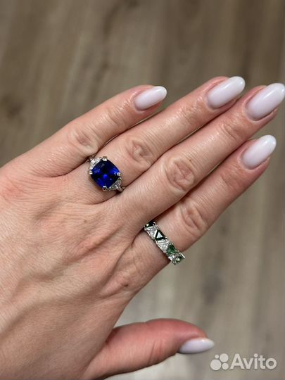 Часы swarovski