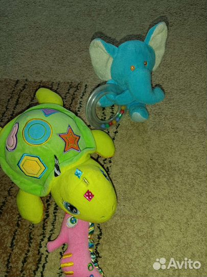 Музыкальные игрушки для малышей