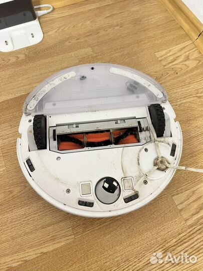 Робот пылесос