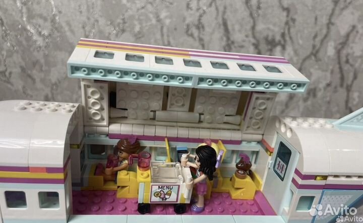 Lego friends самолёт