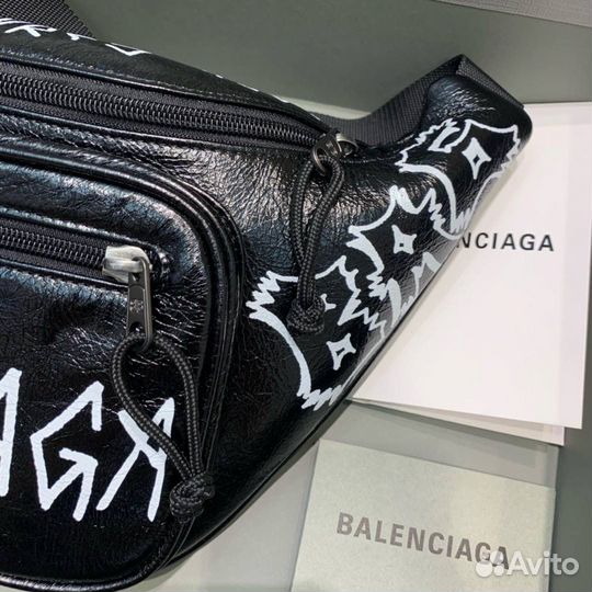 Сумка Balenciaga Graffiti