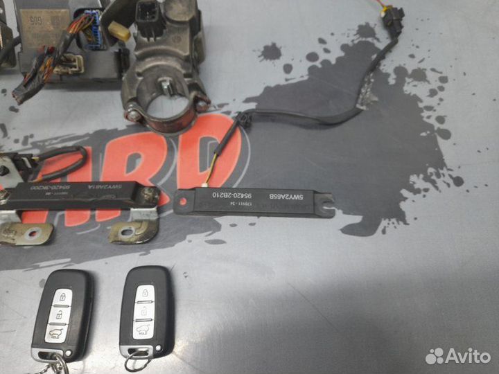 Замок зажигания Kia Sorento XM G4KE 2011