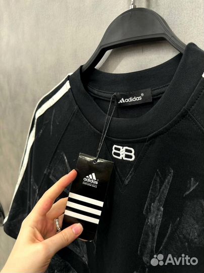 Оверсайз футболки Balenciaga Adidas унисекс