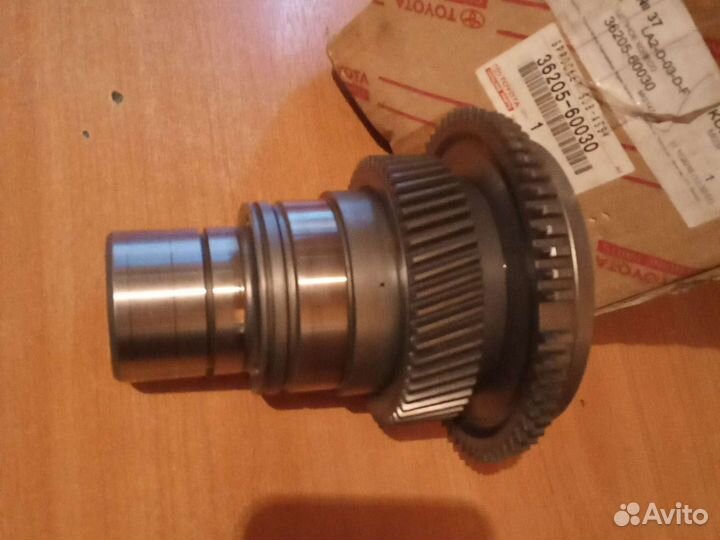 Шестерня задней передачи, ToyotaIenb cruiser 200