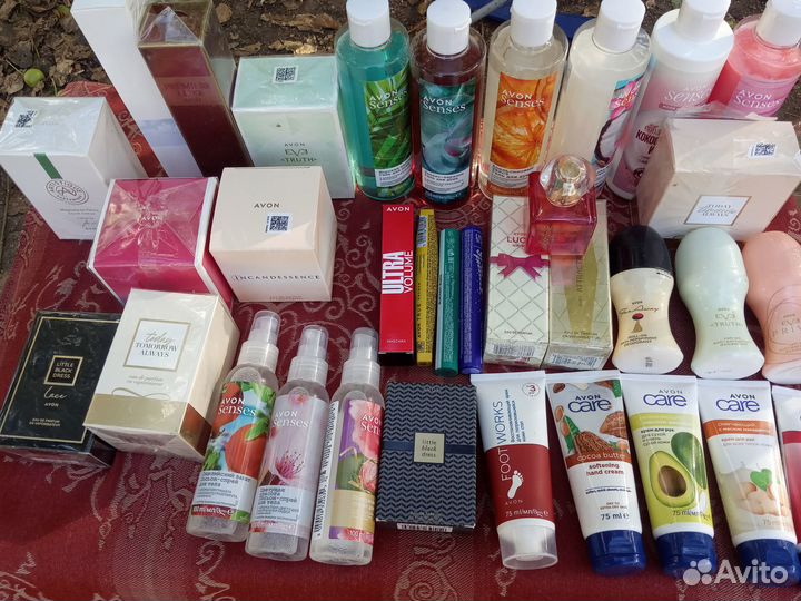 Тушь, помада,духи и др