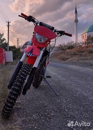 Продам, Venom ZX 140 E