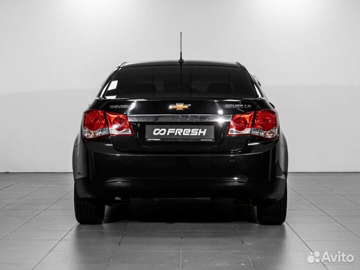 Chevrolet Cruze 1.6 AT, 2011, 69 625 км