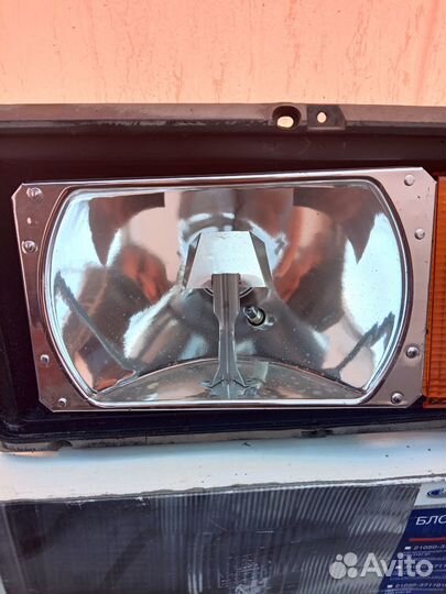 Фара ваз 2107-05 передняя