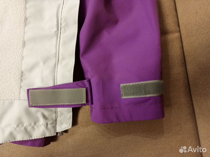 Ветровка для девочки