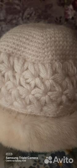 Шапка женская вязаная с мехом норки