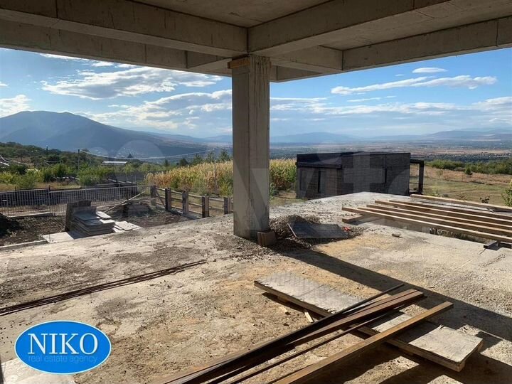 Дом 540 м² на участке 1500 м² (Грузия)