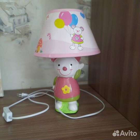 Светильник настольный детский