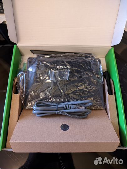 Роутер d-link dir-825