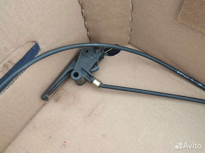 Peugeot 206 тросик капота с ручкой