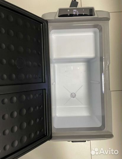 Автохолодильник alpicool T36, T50, T60 на колесах