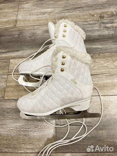 Коньки фигурные Vita 38 p