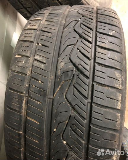 Nitto NT860 275/40 R20 и 315/35 R20