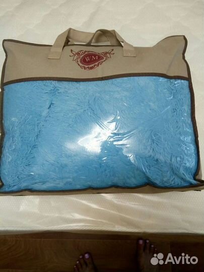 Новое покрывало с наволочками