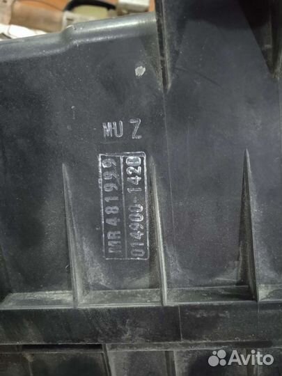 Корпус воздушного фильтра mitsubishi chariot grand