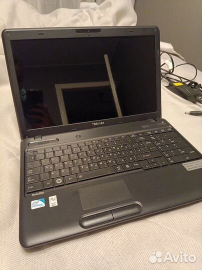 Ноутбук Toshiba satellite c660 1tm