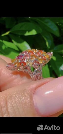 Серебряное кольцо с натуральными сапфирами