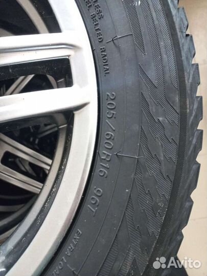 Yokohama Ice Guard IG35 205/60 R16