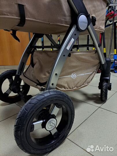 Коляска 3 в 1 luxmom G 600