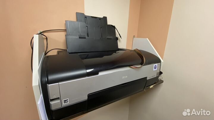 Продается принтер Epson 1410