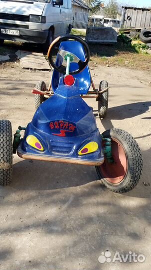 Детский веломобиль