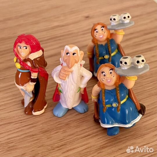 Игрушки из киндера