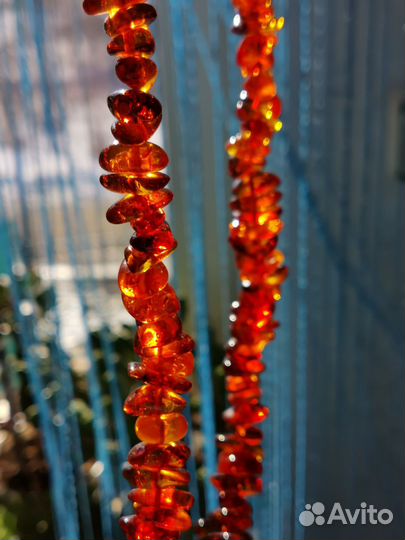 Янтарные бусы