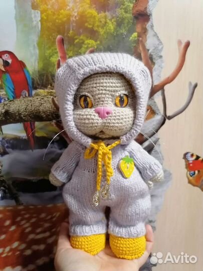 Игрушка ручной работы.Вязаная игрушка.Котёнок