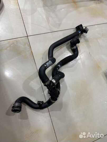 Патрубок система охлаждения mercedes