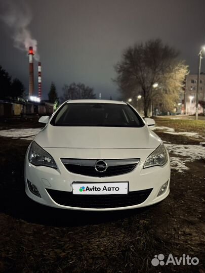 Opel Astra 1.6 AT, 2010, 176 000 км