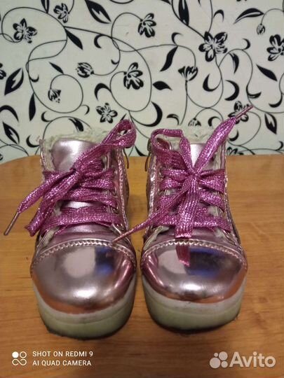 Зимние ботинки для девочки