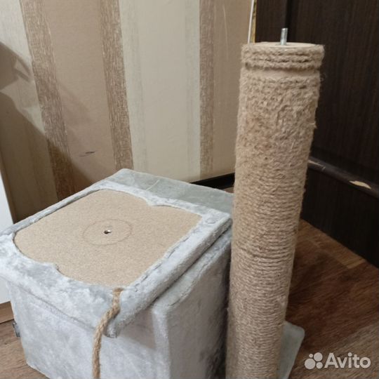 Домик для кошки с когтеточкой бу