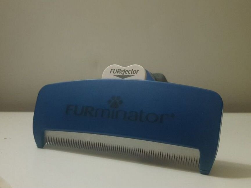 FURminator L для крупных собак с длинной шерстью