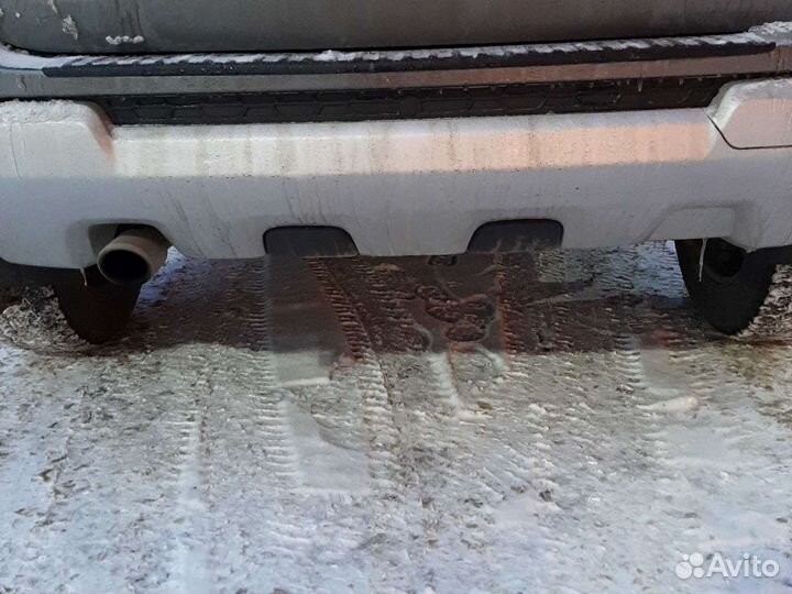 Накладка на задний бампер renault duster