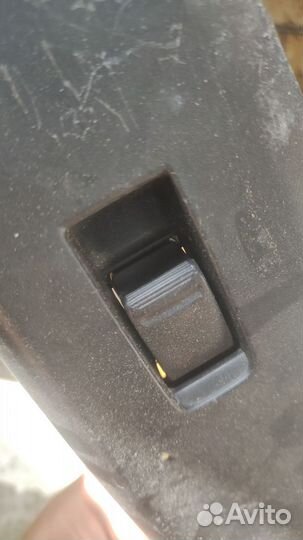 Кнопка стеклоподъемника nissan Almera n16