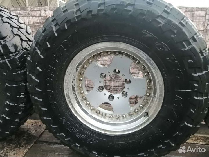 Toyo Open Country M/T 305/70 R16