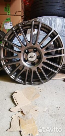 Литые диски r18