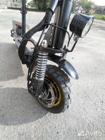 Самокат взрослый электрический