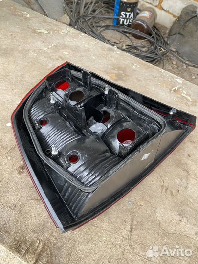 Фонарь задний правый skoda octavia a5