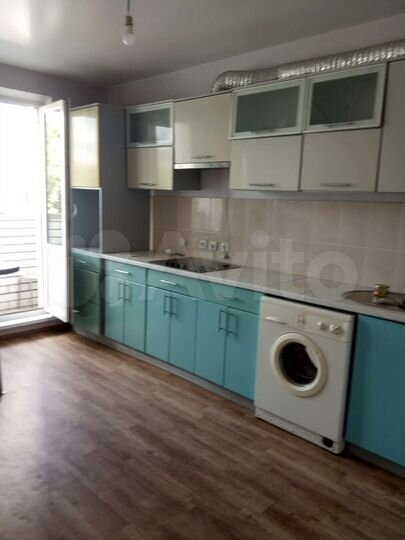 2-к. квартира, 50 м², 4/10 эт.