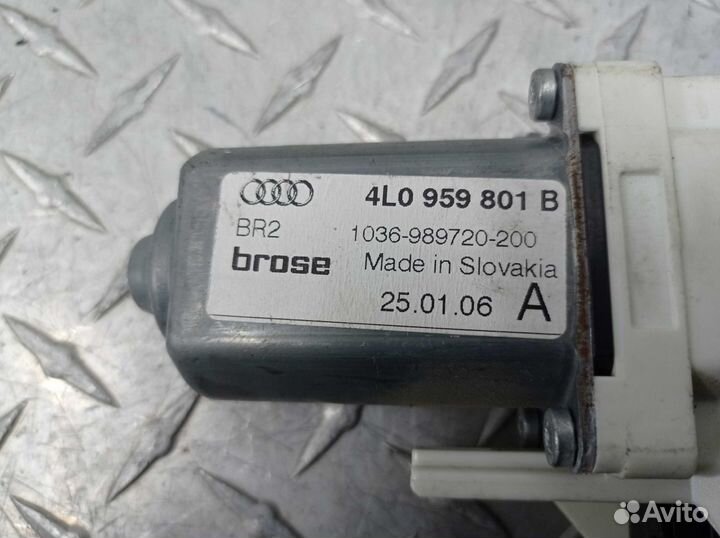 Стеклоподъемник левый передний 4L0959801B Audi Q7