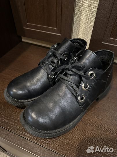Полуботинки женские 41
